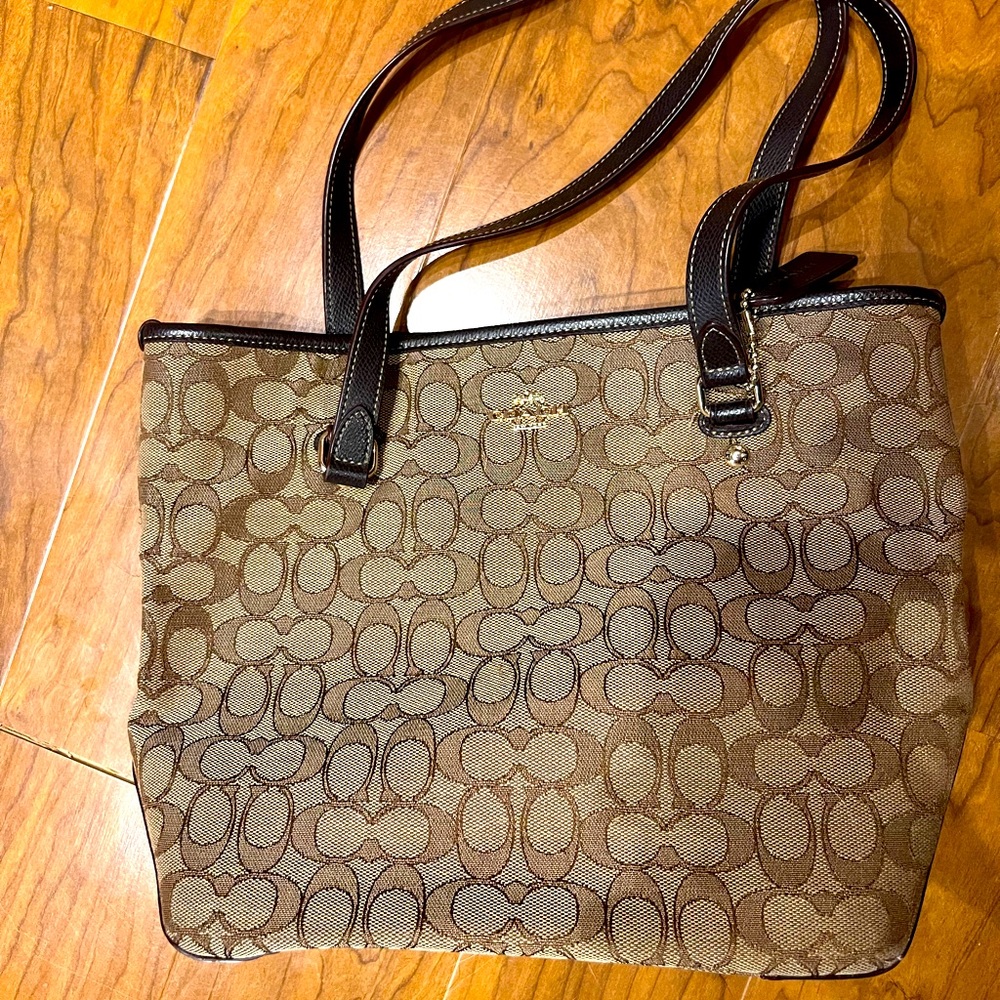 Signature Coach Tan Tote with Brown Leather Handles